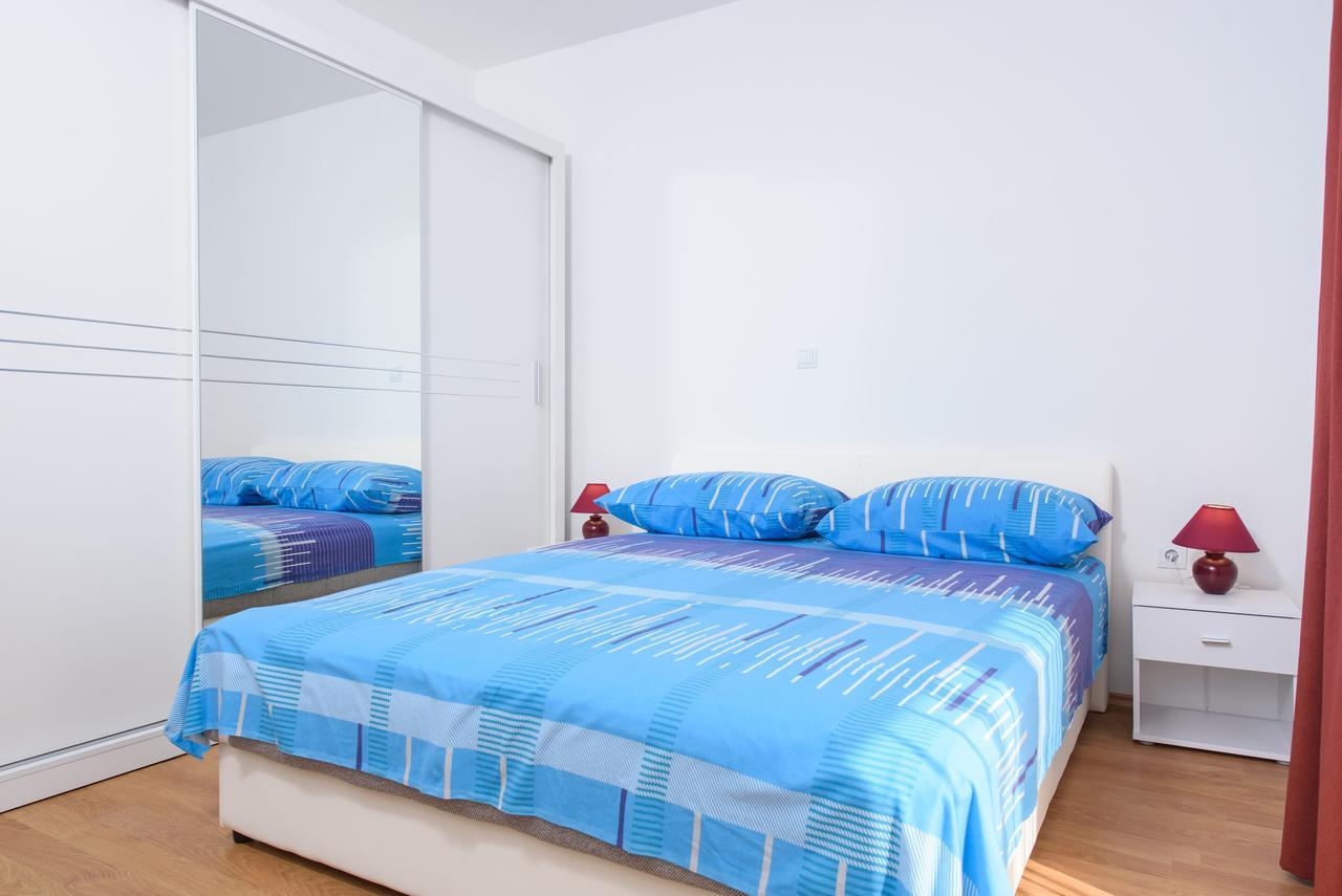 Apartment Drmic Kastela Exterior photo