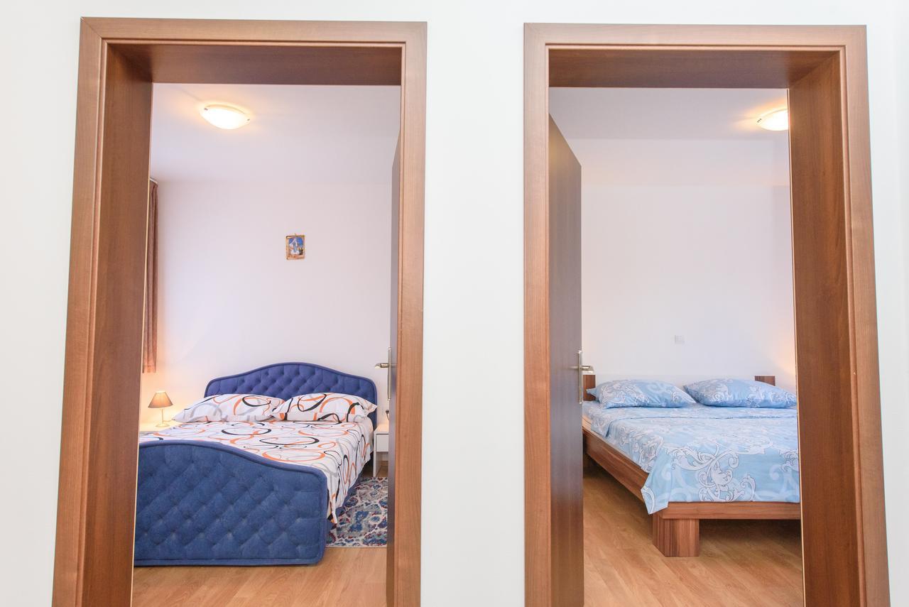 Apartment Drmic Kastela Exterior photo